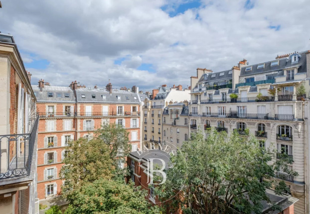 Appartement 4 pièces 96 m² · à Gros Caillou, Paris 7ème · 95,9 m² · 1 875 000 €
