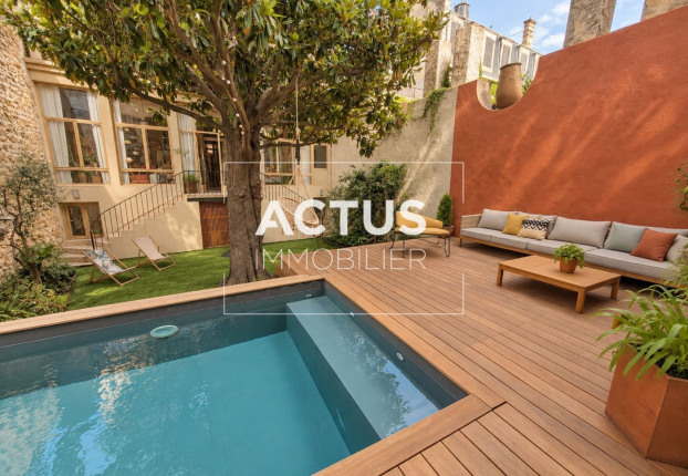 Maison 7 pièces 214 m² · à Salon-de-Provence · 214 m² · 897 000 €