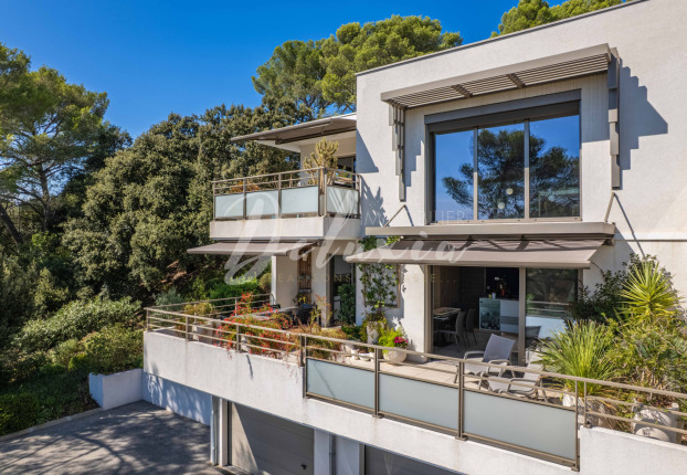 Appartement 4 pièces 122 m² · à Saint-Raphaël · 122 m² · 1 230 000 €