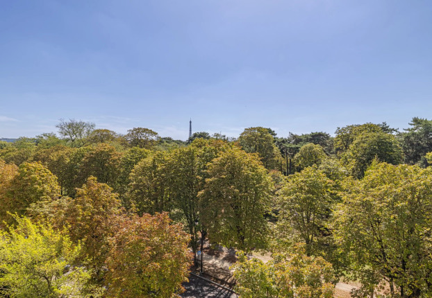 Appartement 6 pièces 150 m² · à Neuilly-sur-Seine · 149,9 m² · 2 180 000 €