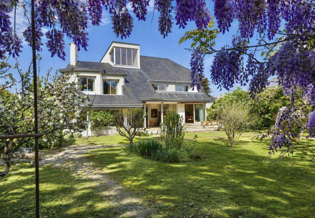 Maison 9 pièces 280 m² · à Saint-Sébastien-sur-Loire · 280 m² · 690 000 €