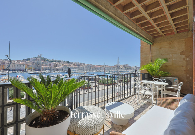 Appartement 3 pièces 53 m² · à Hôtel de Ville, Marseille 2ème · 53 m² · 640 000 €