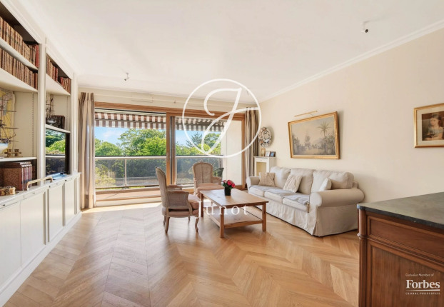 Appartement 4 pièces 110 m² · à Saint-Cloud · 110 m² · 895 000 €