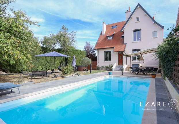 Maison 8 pièces 170 m² · à Dijon · 170 m² · 535 000 €