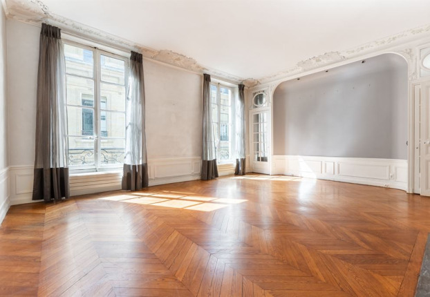 Appartement 4 pièces 149 m² · à Paris 1er · 149 m² · 1 950 000 €