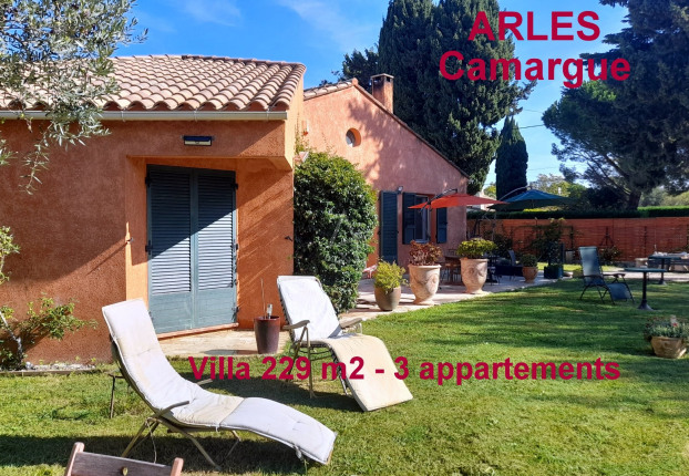 Maison 9 pièces 229 m² · à Arles · 229 m² · 690 000 €