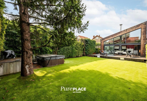 Maison 6 pièces 225 m² · à Châtillon · 225 m² · 1 290 000 €