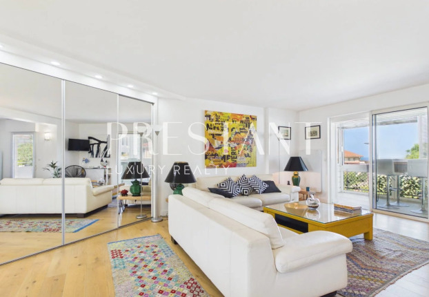 Appartement 2 pièces 77 m² · à Biarritz · 77,2 m² · 696 000 €