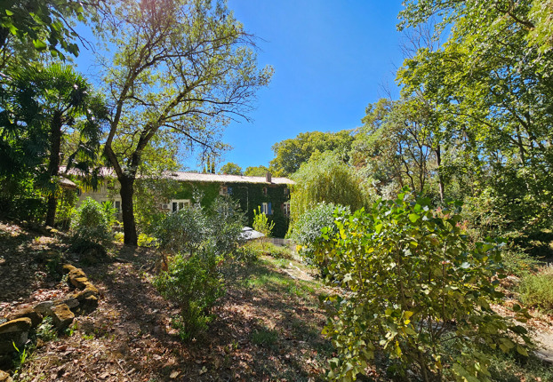 Maison 18 pièces 600 m² · à Carcassonne · 600 m² · 989 000 €