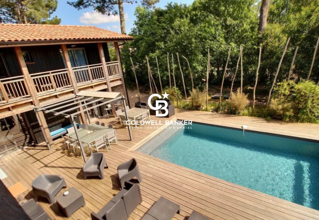 Maison 8 pièces 233 m² · à Lège-Cap-Ferret · 233 m² · 1 192 000 €