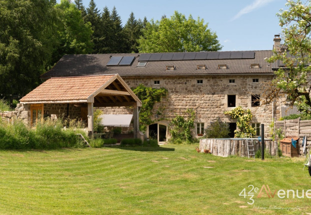 Maison 12 pièces 338 m² · à Tence · 338 m² · 540 000 €
