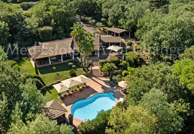 Maison 6 pièces 200 m² · à Gassin · 200 m² · 2 695 000 €