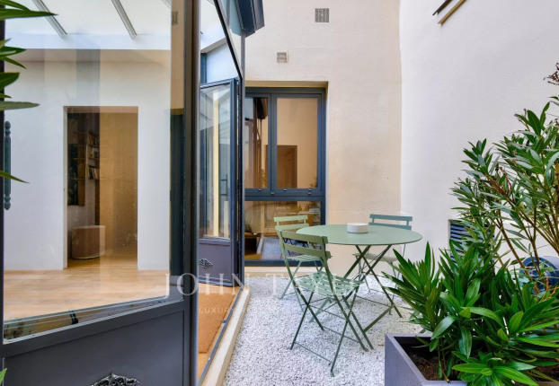 Appartement 5 pièces 145 m² · à Odéon, Paris 6ème · 145 m² · 2 890 000 €