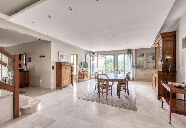 Maison 8 pièces 200 m² · à Le Pecq · 200 m² · 895 000 €