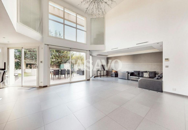 Maison 8 pièces 300 m² · à Maisons-Alfort · 300 m² · 1 398 000 €
