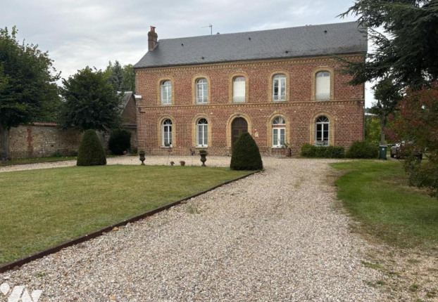 Maison 9 pièces 282 m² · à Les Damps · 282 m² · 695 000 €