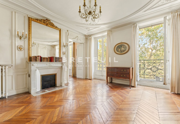 Appartement 5 pièces 135 m² · à Neuilly-sur-Seine · 135 m² · 1 650 000 €