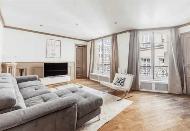 Appartement 4 pièces 82 m² · à Saint Philippe du Roule, Paris 8ème · 82 m² · 1 250 000 €