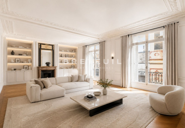 Appartement 5 pièces 188 m² · à Paris 16ème · 188 m² · 2 380 000 €