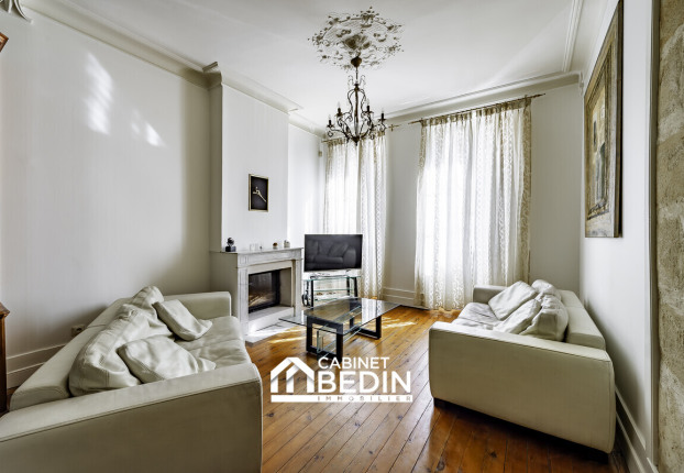 Maison 7 pièces 194 m² · à Bordeaux · 194 m² · 892 500 €