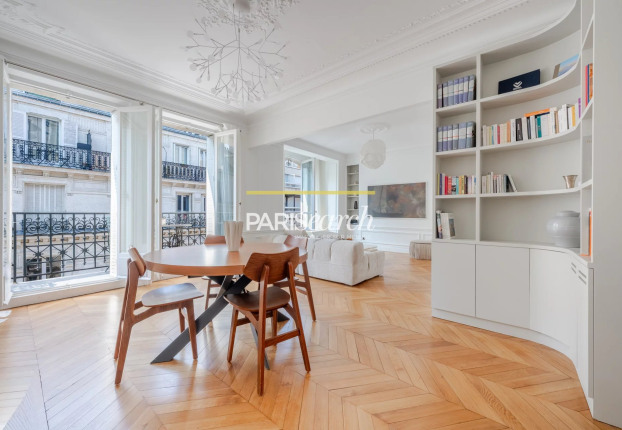 Appartement 85 m² · à Courcelles-Wagram, Paris 17ème · 85 m² · 1 550 000 €