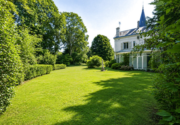 Maison 12 pièces 400 m² · à Saint-Cloud · 400 m² · 3 400 000 €