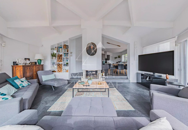Maison 5 pièces 134 m² · à Arcachon · 134 m² · 1 180 000 €