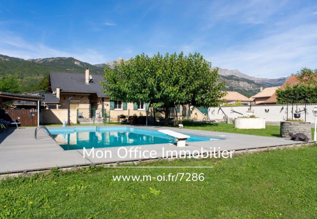 Maison 7 pièces 170 m² · à La Bâtie-Neuve · 170 m² · 539 000 €