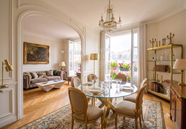 Appartement 6 pièces 136 m² · à Muette Sud, Paris 16ème · 136,1 m² · 1 620 000 €
