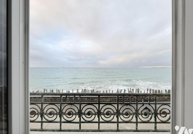 Appartement 5 pièces 121 m² · à Saint-Malo · 121 m² · 899 900 €