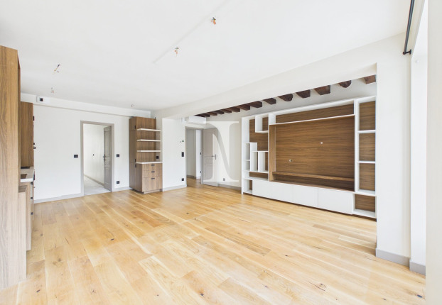 Appartement 4 pièces 80 m² · à Paris 8ème · 80 m² · 1 229 000 €