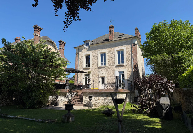 Maison 8 pièces 260 m² · à Villevert, Senlis · 260 m² · 1 299 000 €