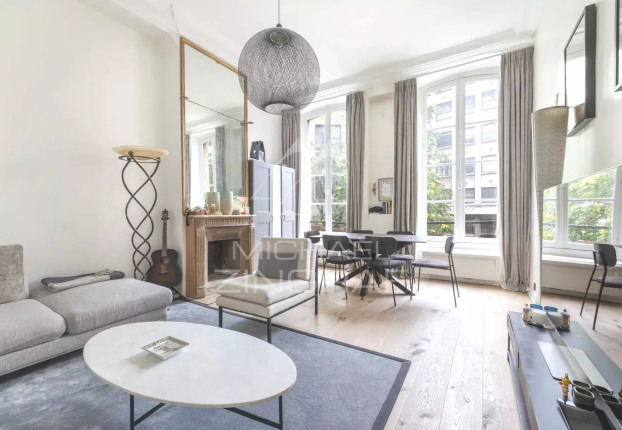 Appartement 2 pièces 49 m² · à Saint Thomas d'Aquin, Paris 7ème · 49 m² · 749 000 €