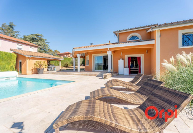 Maison 6 pièces 175 m² · à L'Arbresle · 175 m² · 630 000 €