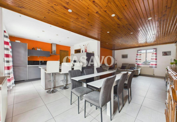 Maison 5 pièces 114 m² · à Champagne-au-Mont-d'Or · 114 m² · 499 000 €