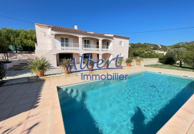 Maison 9 pièces 270 m² · à Ollioules · 270 m² · 995 000 €