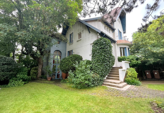 Maison 9 pièces 175 m² · à Vaucresson · 175 m² · 1 185 000 €
