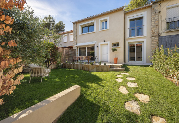 Maison 5 pièces 102 m² · à Aix-en-Provence · 102,1 m² · 790 000 €