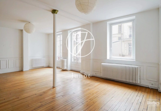 Appartement 4 pièces 110 m² · à Paris 3ème · 110 m² · 1 295 000 €