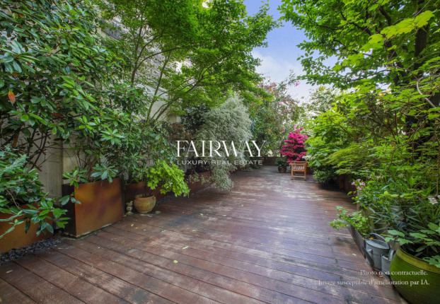 Appartement 8 pièces 190 m² · à Parc Monceau, Paris 8ème · 190 m² · 3 790 000 €