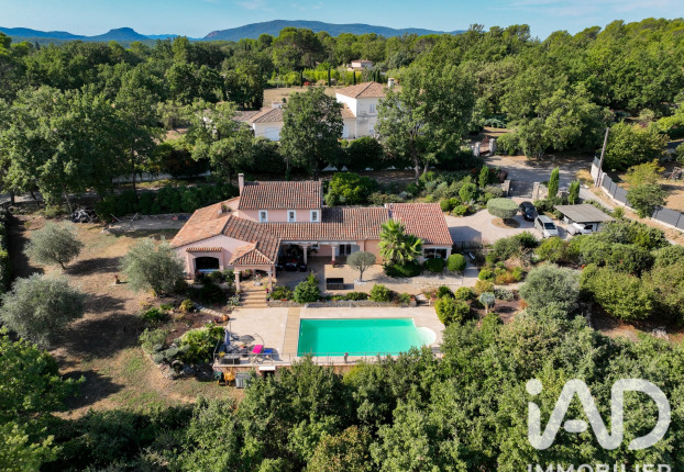 Maison 5 pièces 230 m² · à Fayence · 230 m² · 1 045 000 €