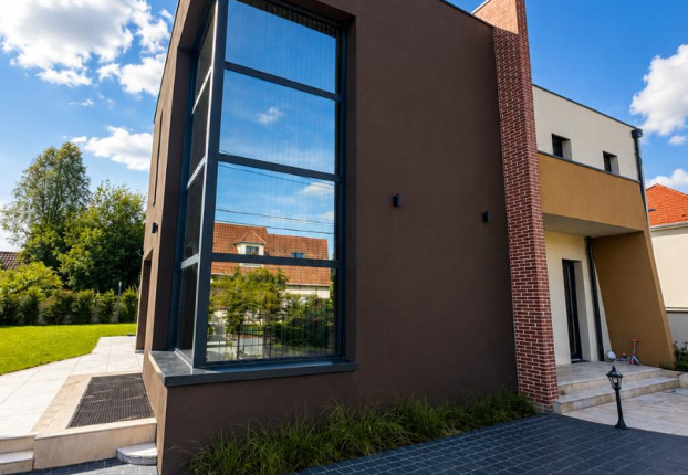 Maison 7 pièces 259 m² · à Chanteloup-en-Brie · 259 m² · 1 043 050 €