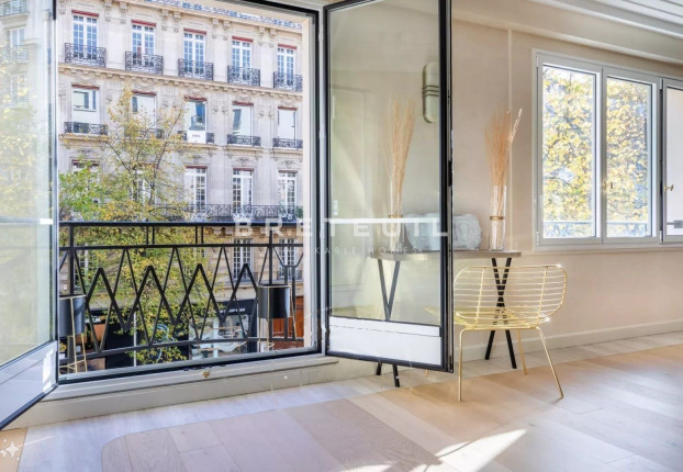 Appartement 3 pièces 73 m² · à Chaillot, Paris 16ème · 73 m² · 1 200 000 €