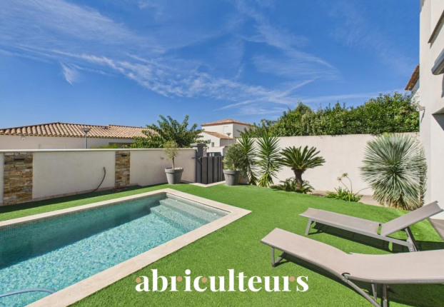 Maison 5 pièces 131 m² · à Les Pennes-Mirabeau · 131 m² · 535 000 €