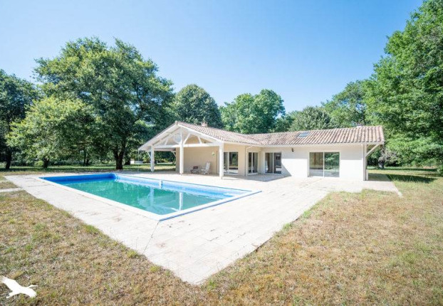 Maison 9 pièces 270 m² · à Castets · 270 m² · 628 000 €
