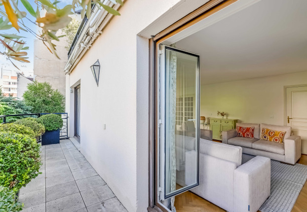 Maison 5 pièces 141 m² · à Muette Sud, Paris 16ème · 141 m² · 2 599 000 €