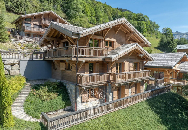 Maison 7 pièces 188 m² · à Morzine · 188 m² · 1 550 000 €