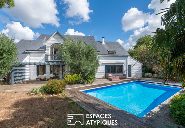 Maison 8 pièces 299 m² · à Bouchemaine · 299 m² · 1 155 000 €