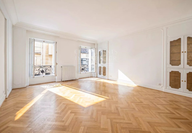 Appartement 5 pièces 140 m² · à Hoche-Friedland, Paris 8ème · 140,4 m² · 1 550 000 €