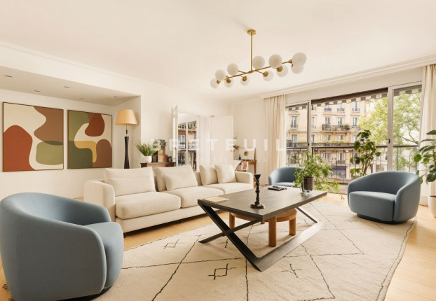 Appartement 6 pièces 156 m² · à Muette Nord, Paris 16ème · 156 m² · 1 950 000 €